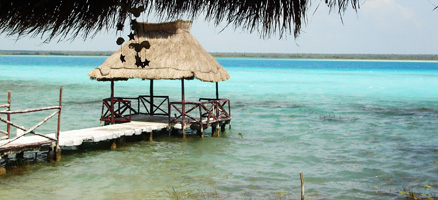 Bacalar: Laguna de Siete colores en tierra Maya