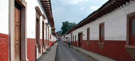 Pátzcuaro: Siglos de História y Belleza en Mezcla Armónica