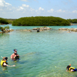 Xel-Há, en la Riviera Maya, acurio natural multicolor de belleza inigualable, te espera.